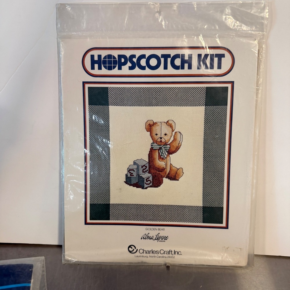 Alma Lynne Charles Craft Golden Bear Hopscotch Cross Stitch Kit AL-4552 New